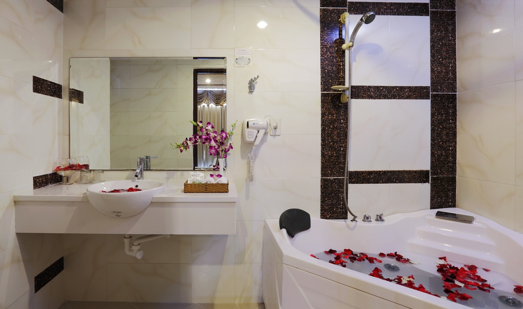 Phòng tắm - Hotel24h.net